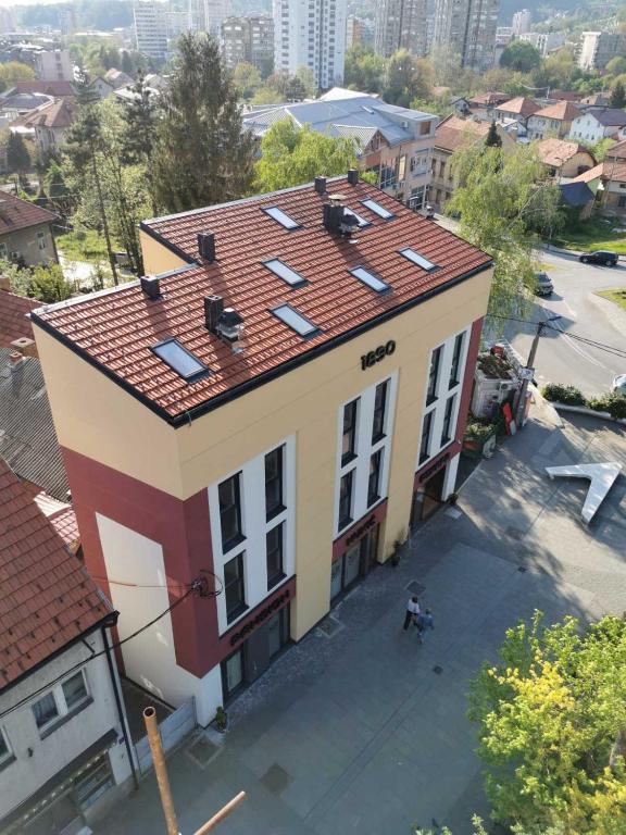 Pansion Hukić Pansion Hukić
