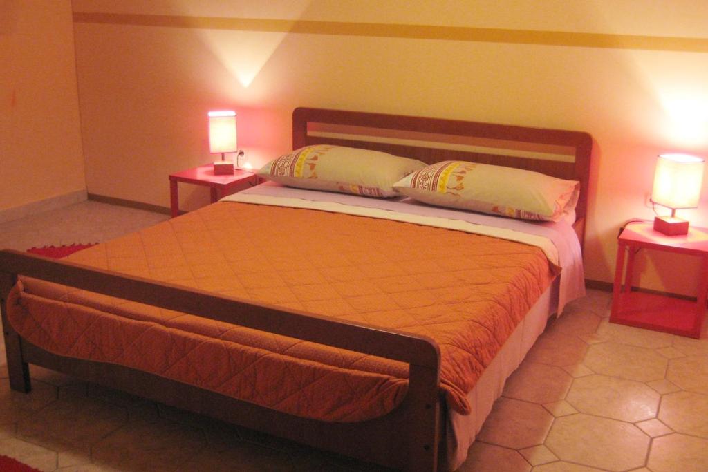 Fotografia z galérie ubytovania Holiday house with a parking space Murter - 5146 v Murteri