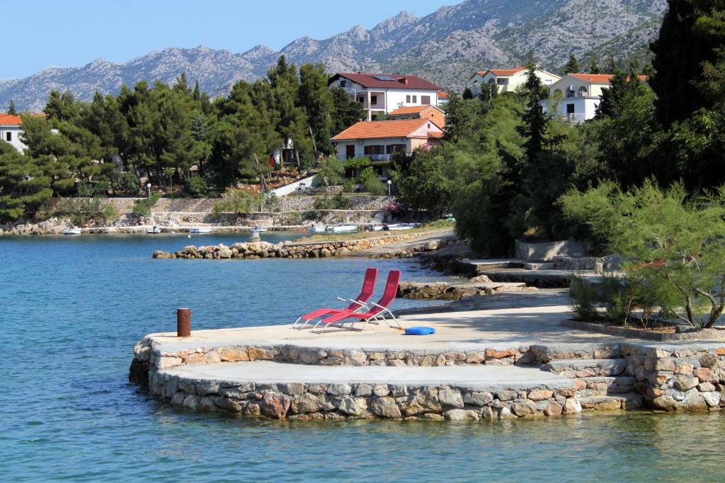 Zdjęcie z galerii obiektu Rooms by the sea Starigrad, Paklenica - 3335 w mieście Starigrad-Paklenica