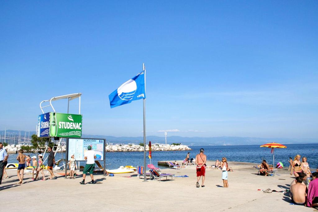 Fotografia z galérie ubytovania Apartments and rooms with parking space Icici, Opatija - 7881 v destinácii Ičići