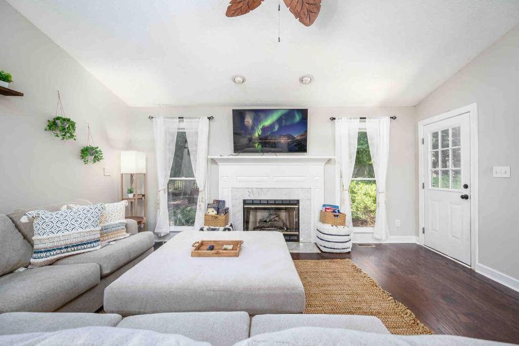 Cozy Boho Kildaire Farms Home near Downtown, Cary (updated prices 2024)