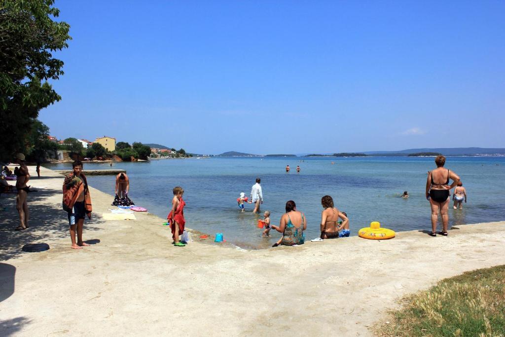 Fotografia z galérie ubytovania Apartments by the sea Tkon, Pasman - 822 v destinácii Tkon