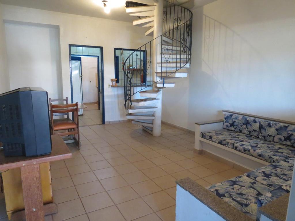  Apartamento em Castelhanos