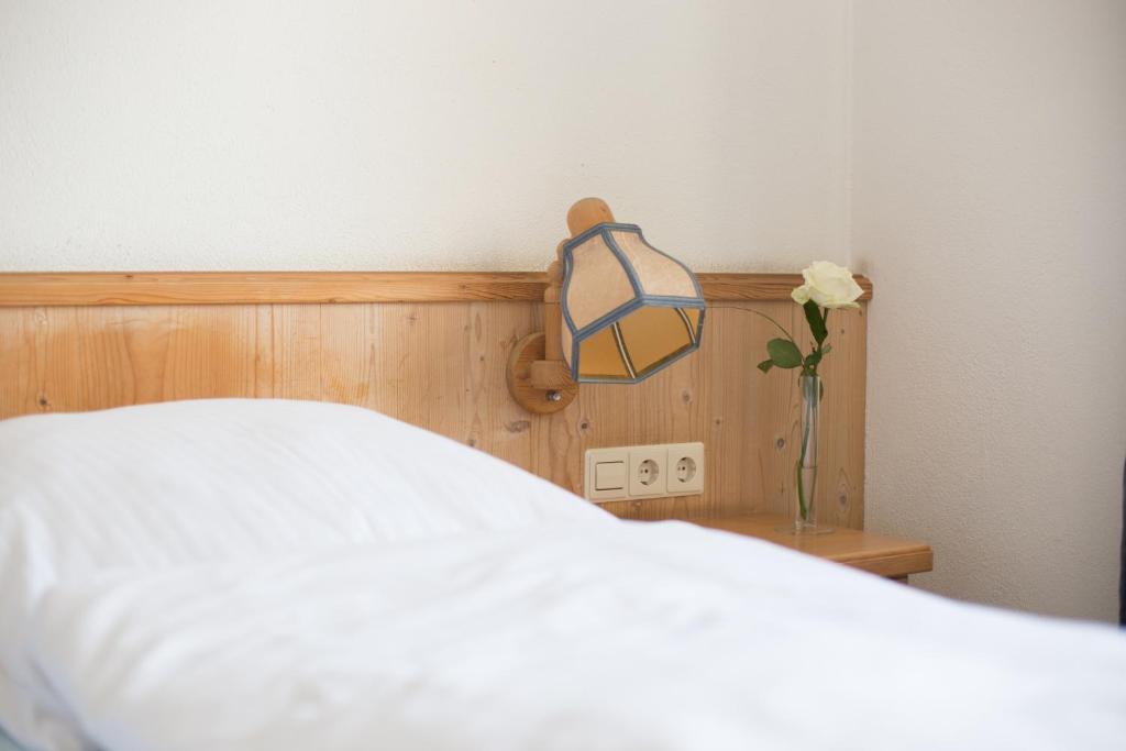Postel nebo postele na pokoji v ubytování Landgasthof Bieg