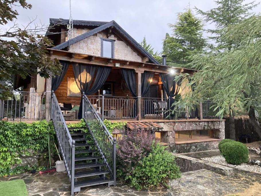 The building in which the holiday home is located