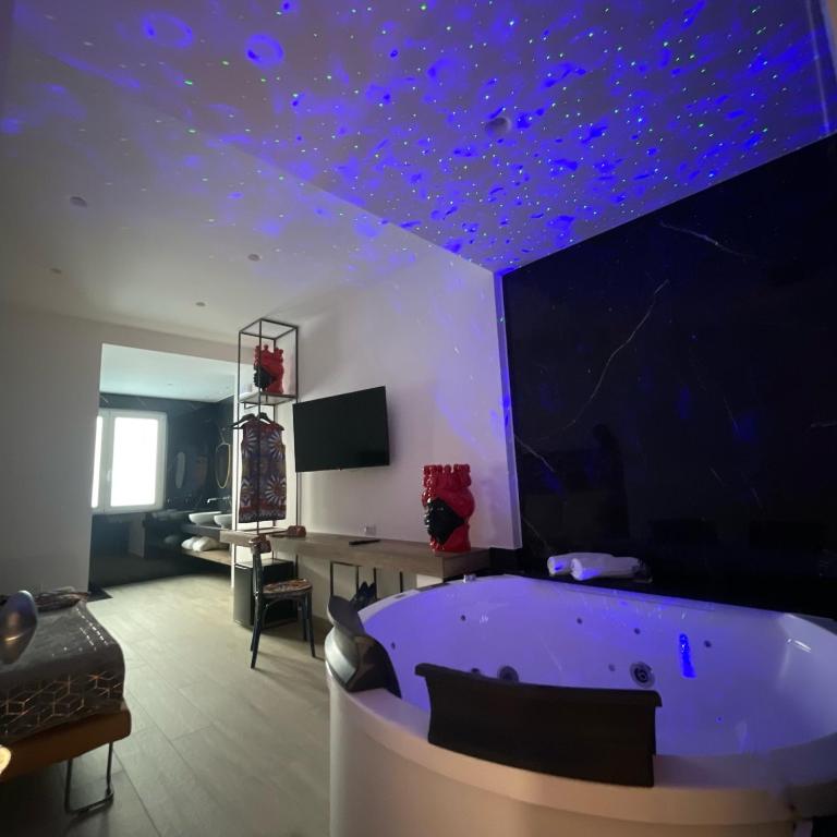 Namuri Luxury Rooms - 9