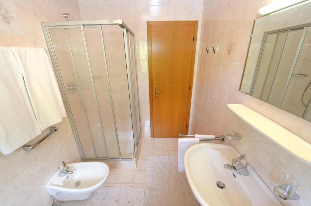 Kúpeľňa v ubytovaní Apartments Jasmin
