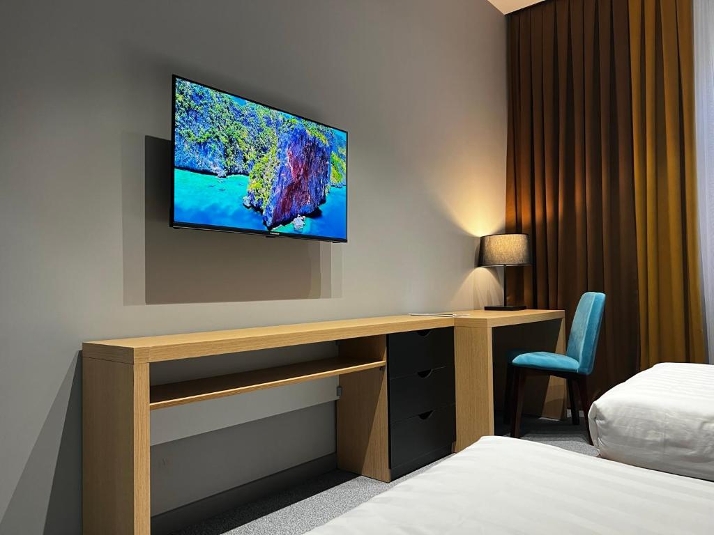 King Plaza - Standard Twin Room