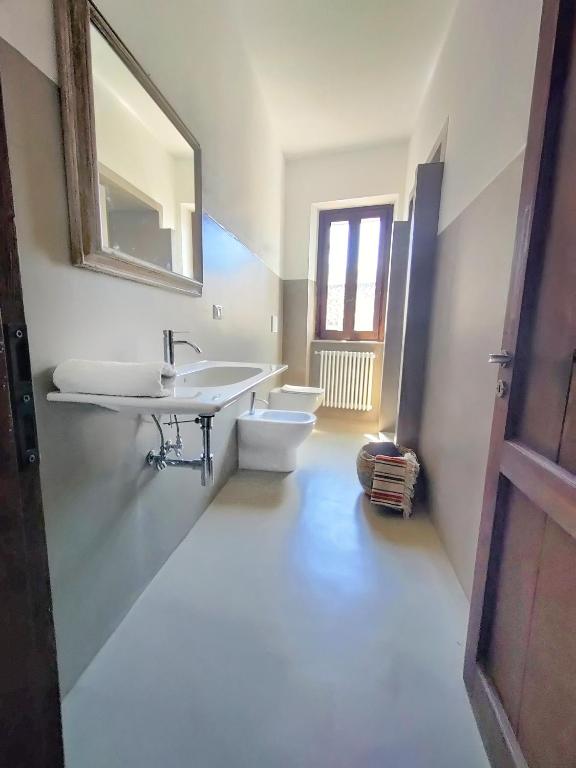 Koupelna v ubytování Borgo Francia