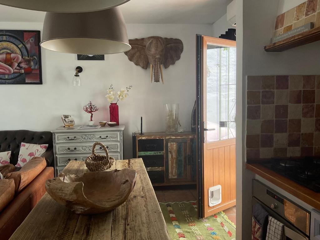 Kuchyň nebo kuchyňský kout v ubytování Mijas Pueblo Cosy Townhouse, sleeps 4