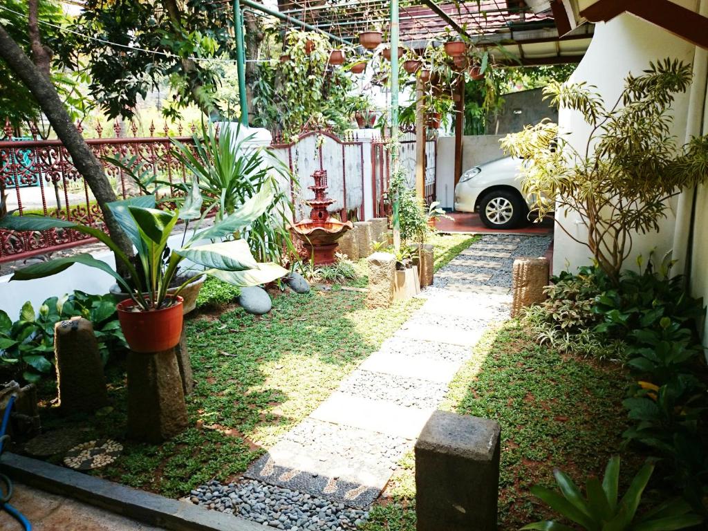 Zahrada ubytování Hostel Bogor