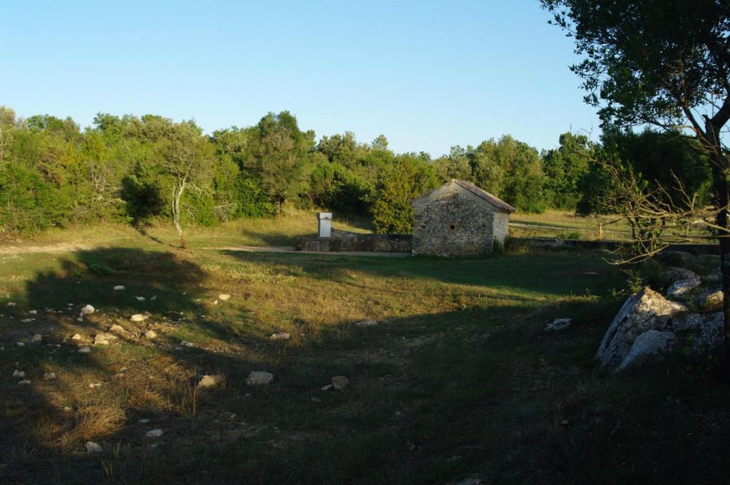 Fotografia z galérie ubytovania La Dourmide v destinácii Méjannes-le-Clap