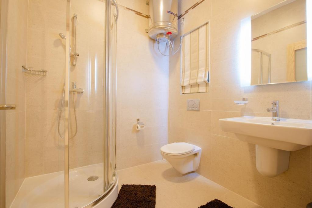 Seafront Apartment Sliema - 18