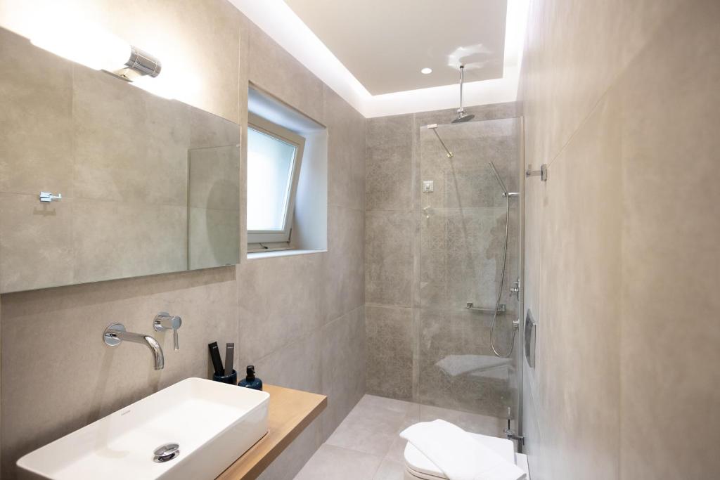 Koupelna v ubytování Armantanis Luxury Suites