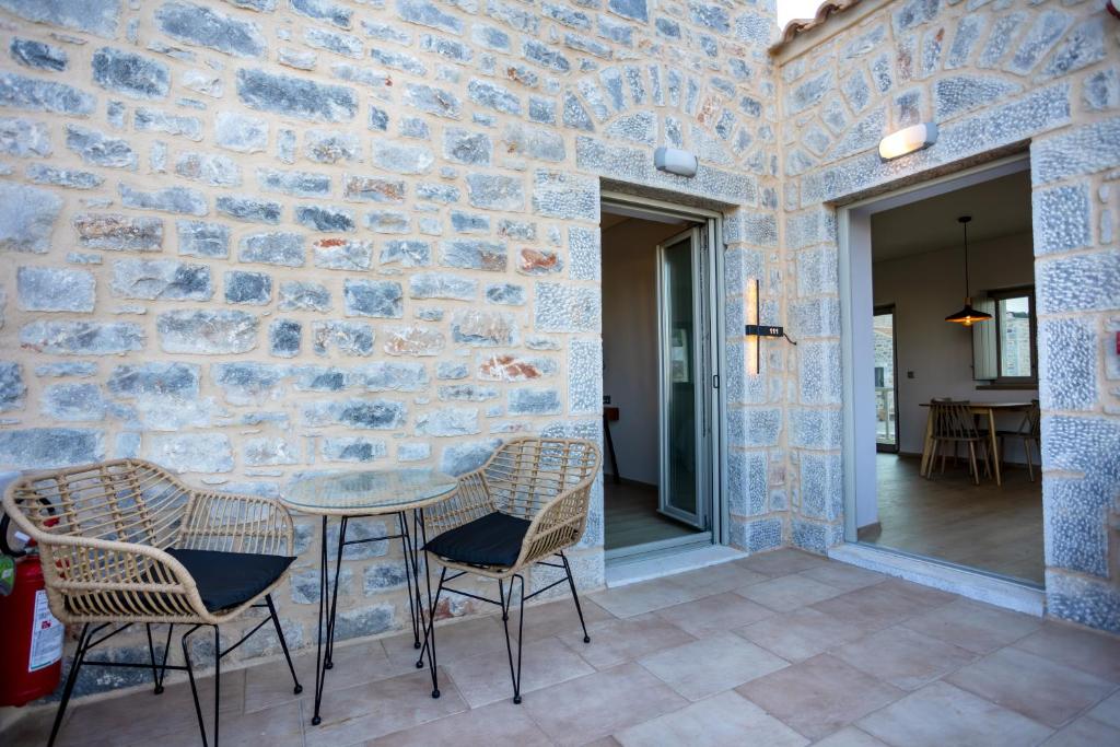 Patio nebo venkovní prostory v ubytování Armantanis Luxury Suites