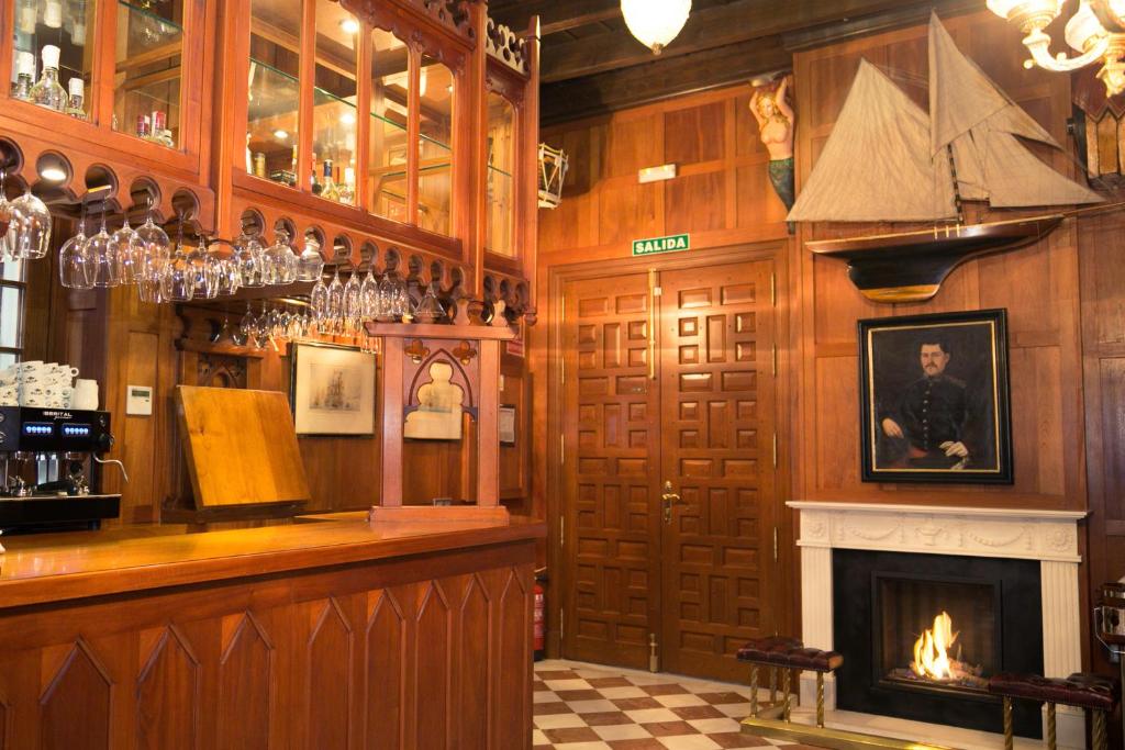 Hotel Ateneo Sevilla - Resim 32