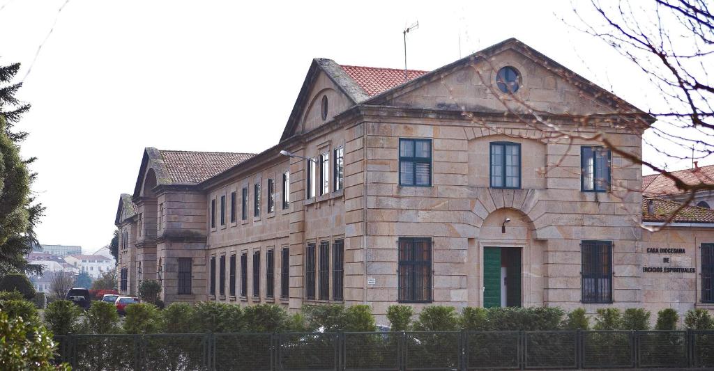 Casa Diocesana VIA LUCIS, Santiago de Compostela – Precios ...