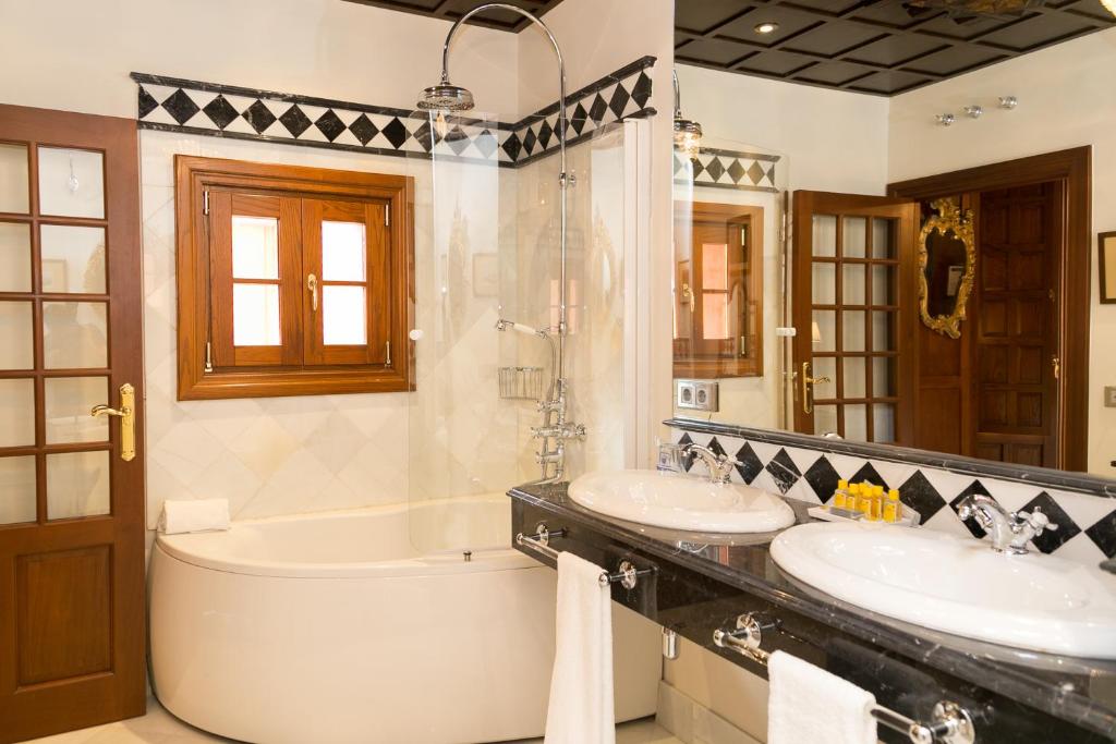 Jacuzzi Hotel Ateneo Sevilla Jacuzzi Hotel Ateneo Sevilla