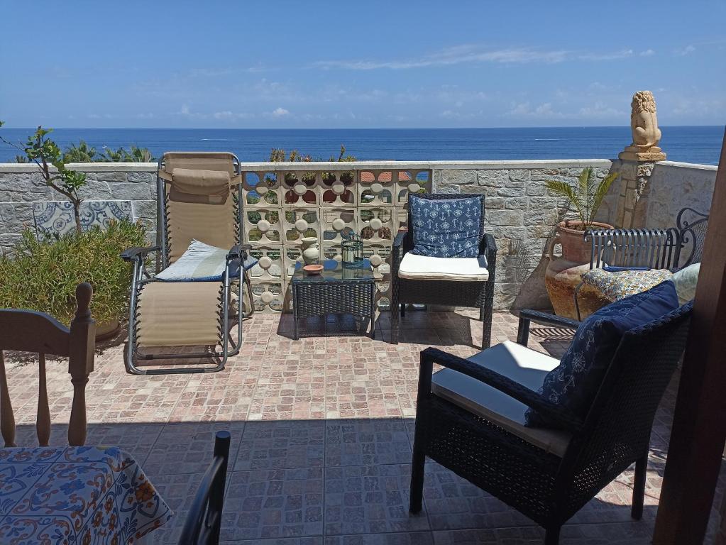 A general sea view or a sea view taken from the holiday home
