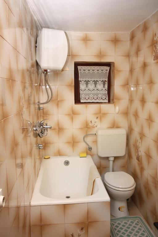Fotografie z fotogalerie ubytování Family friendly seaside apartments Arbanija, Ciovo - 5220 v Trogiru