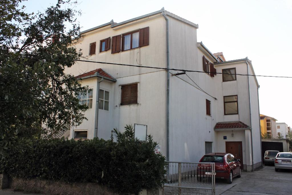 Budova, v ktorej sa apartmán nachádza