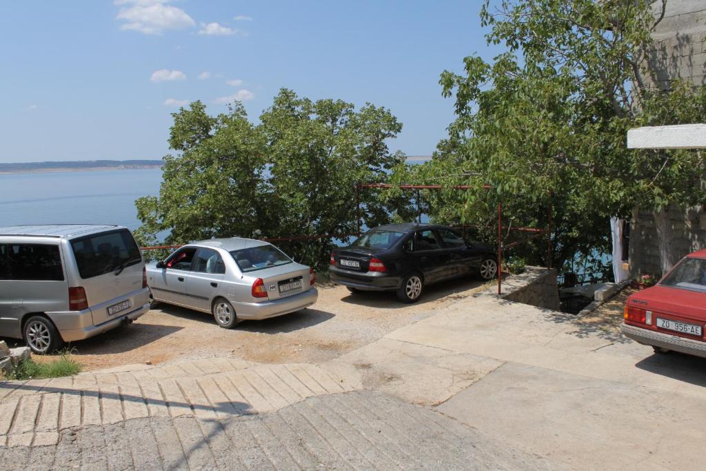 Fotografia z galérie ubytovania Apartments by the sea Ladjin Porat, Paklenica - 6631 v destinácii Starigrad-Paklenica