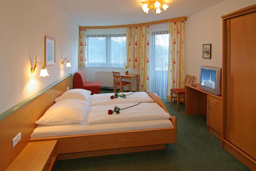 Hotel Garni Romantik - 3