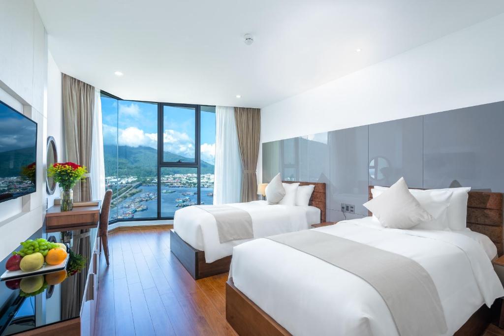 Phòng Deluxe 2 Giường Đơn Nhìn Ra Vịnh