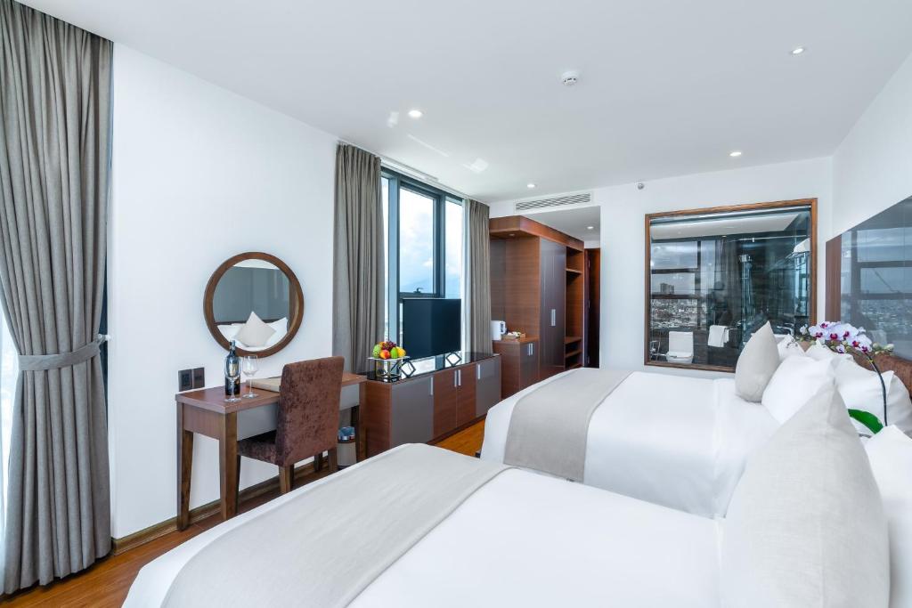 Phòng Premium Cho 3 Người Nhìn Ra Toàn Cảnh