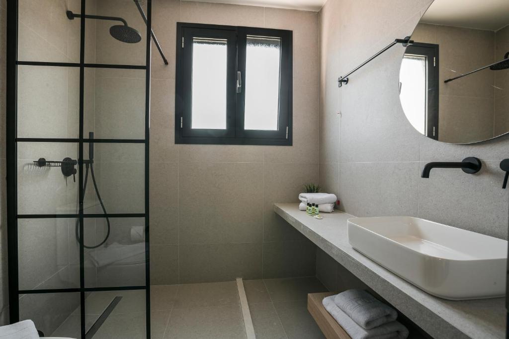 Koupelna v ubytování Skala Hotel