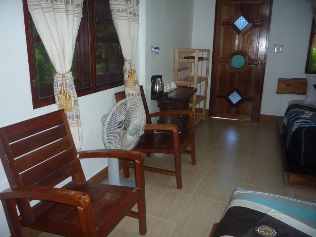 Khao Sok Holiday Resort - 18