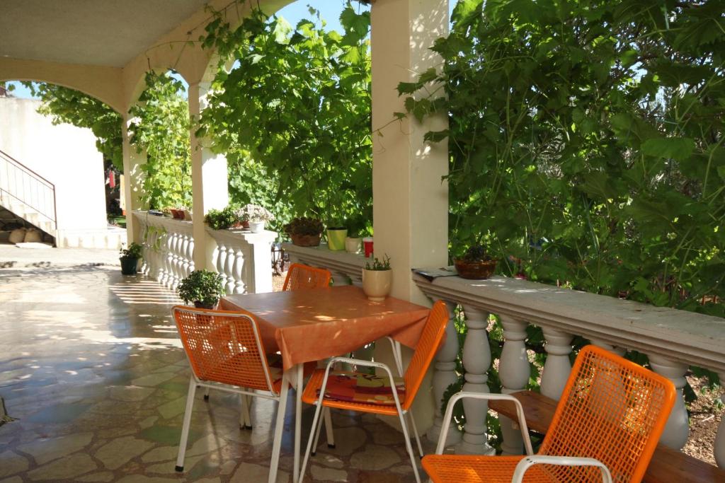 Fotografia z galérie ubytovania Apartment Makarska 6792c v destinácii Makarska