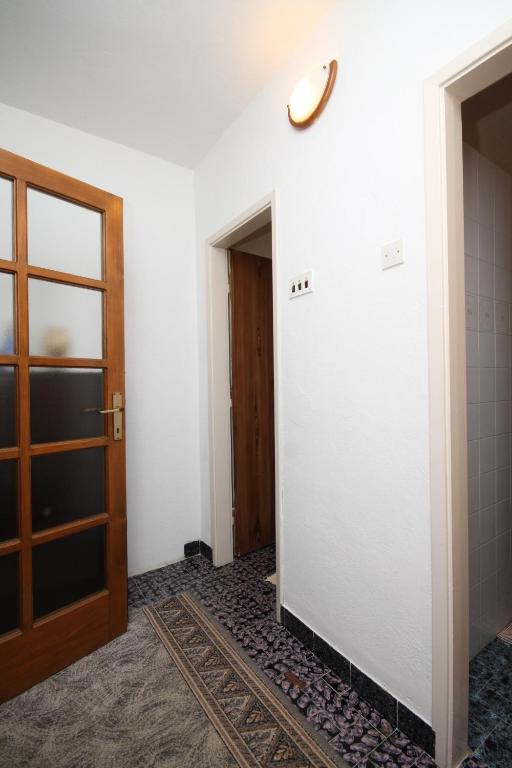 Fotografia z galérie ubytovania Apartment Makarska 6792c v destinácii Makarska