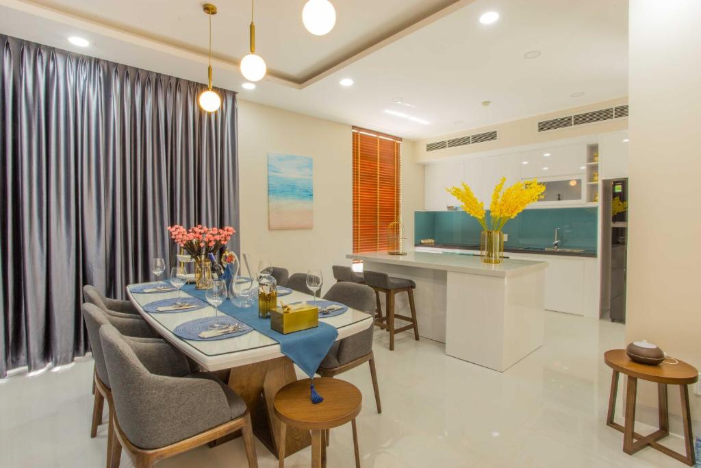 Kuchyň nebo kuchyňský kout v ubytování Mystery Villas & Spa Cam Ranh