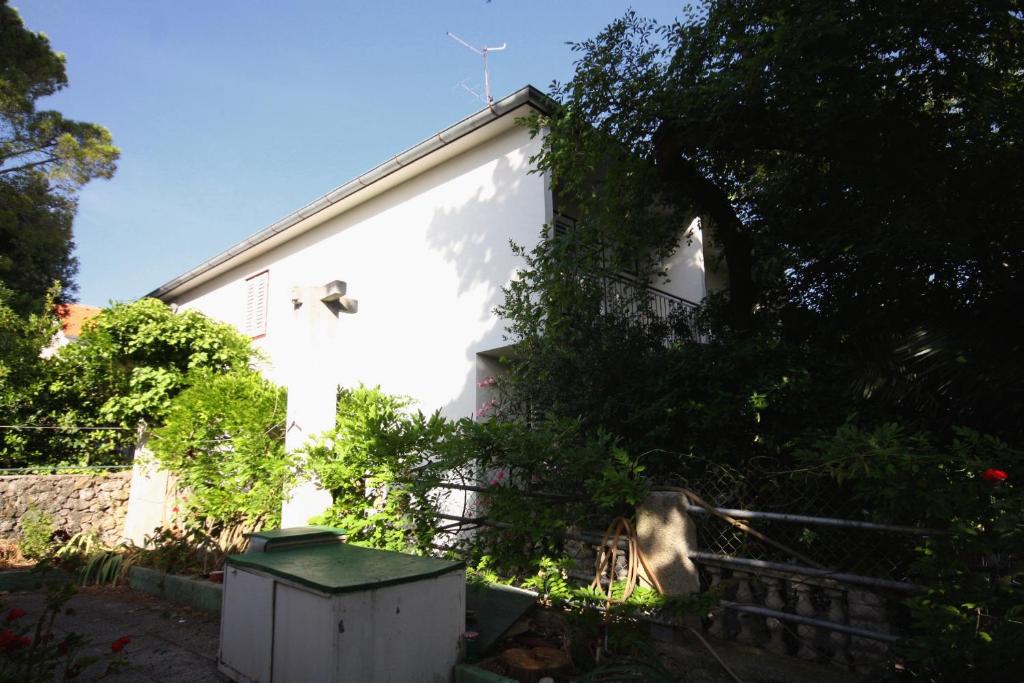 Zahrada ubytování Double Room Banjol 5077a