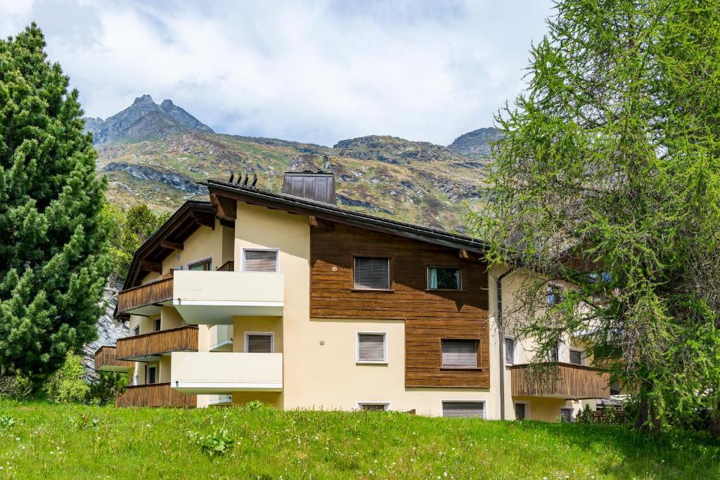 Nespecifikovaný výhled na hory nebo výhled na hory při pohledu z apartmánu