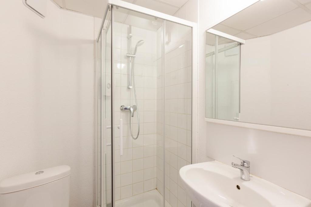 Hôtel F1 Reims Tinqueux - Resim 32