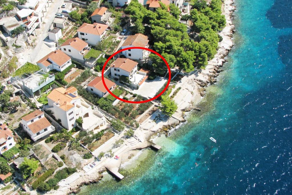 מבט מלמעלה על Apartments by the sea Okrug Donji, Ciovo - 6859