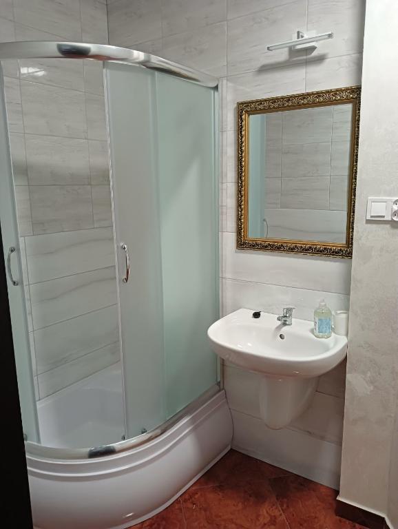 Kúpeľňa v ubytovaní IDEAL
