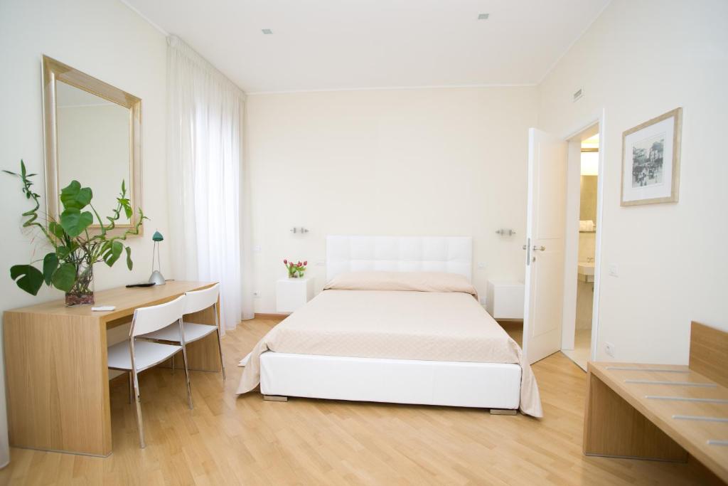 La Locanda di Gino - Triple Room With Balcony