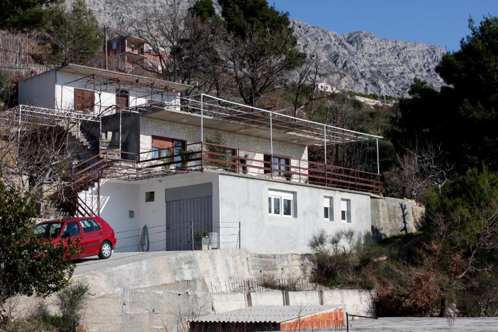 Výhľad na hory alebo výhľad na hory priamo z apartmánu