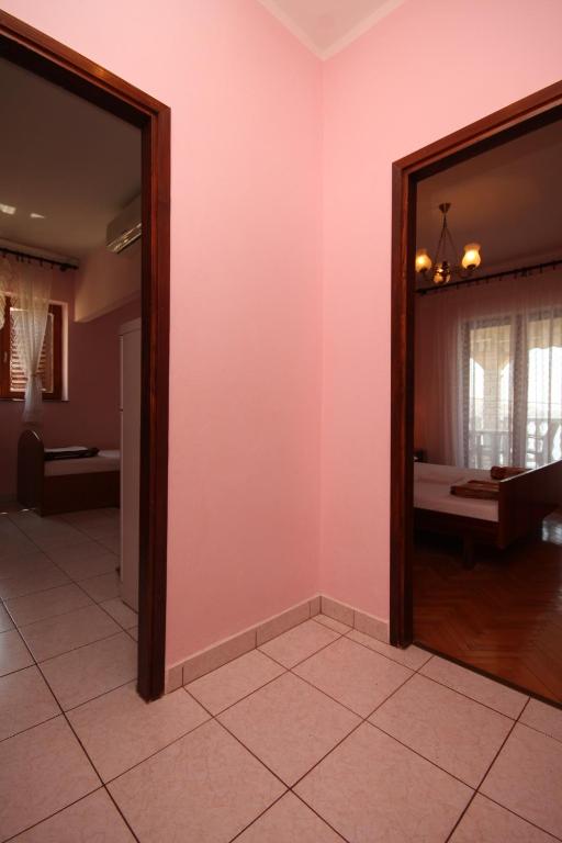 Koupelna v ubytování Apartments by the sea Metajna, Pag - 6497