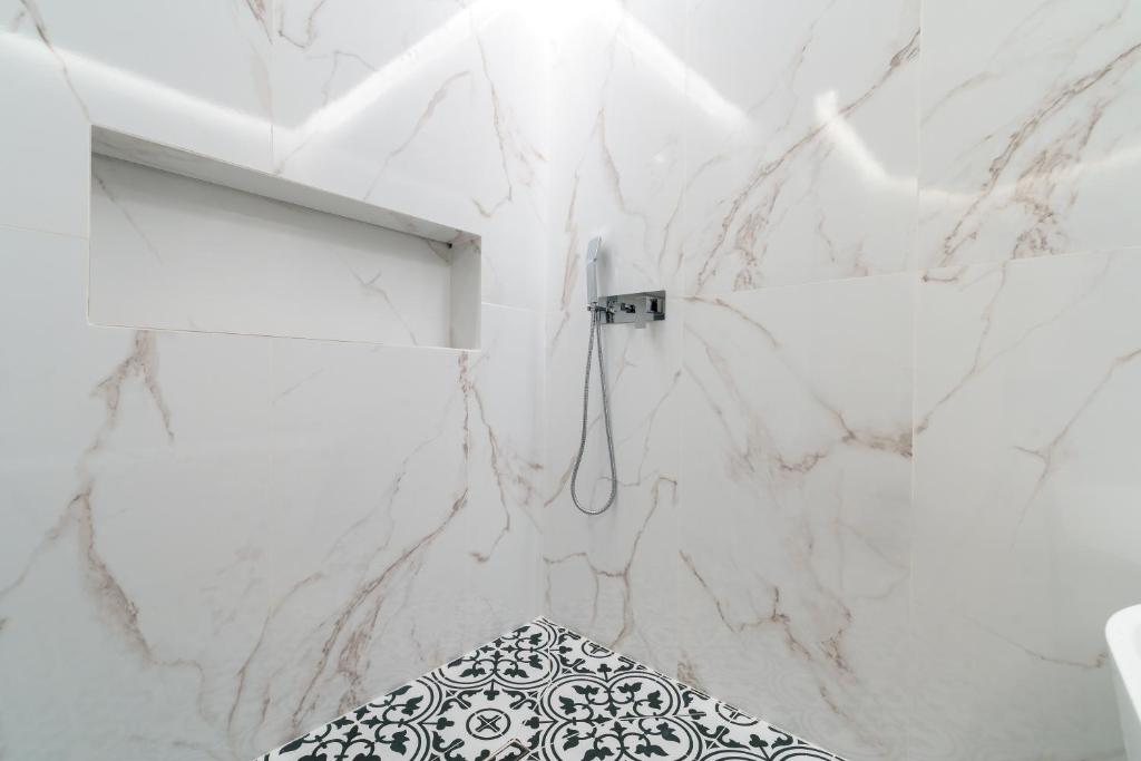 Kúpeľňa v ubytovaní LUXURY APARTMENT Benalmadena Costa