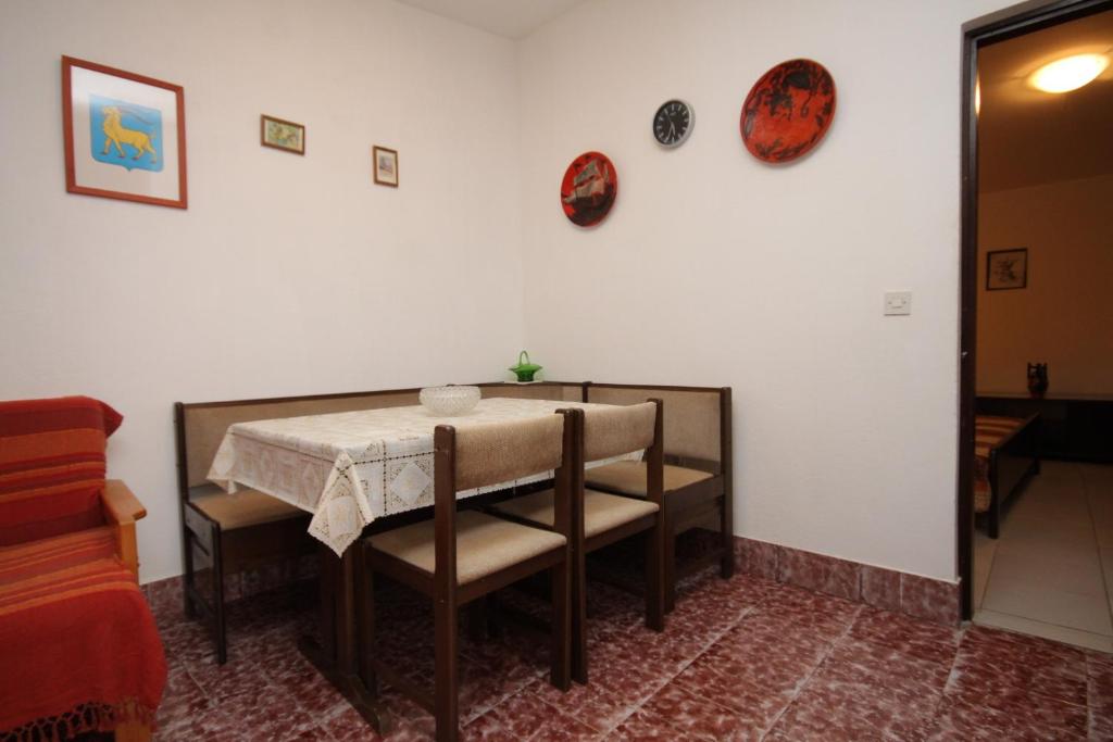 Posezení v ubytování Apartments with parking spaces Tar, Porec - 6948