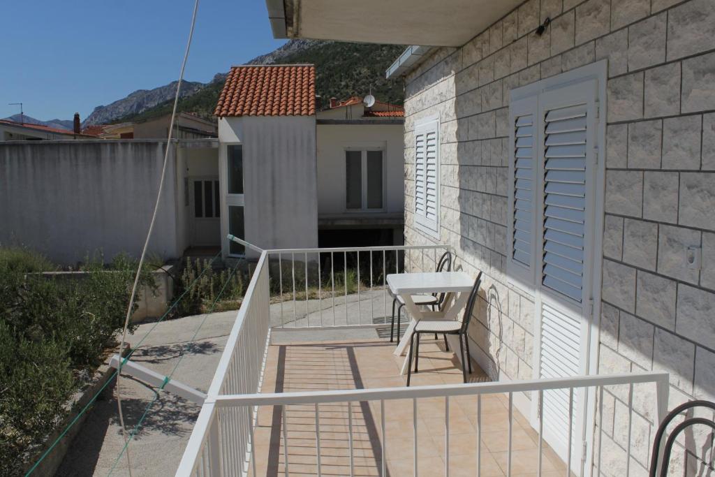 Balkón alebo terasa v ubytovaní Apartments with a parking space Baska Voda, Makarska - 6762