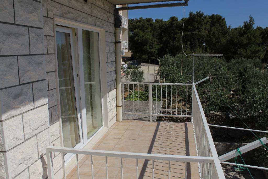 Balkón alebo terasa v ubytovaní Apartments with a parking space Baska Voda, Makarska - 6762