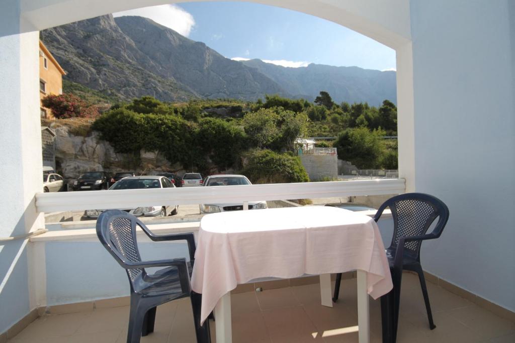 Fotografia z galérie ubytovania Apartments with a parking space Baska Voda, Makarska - 6872 v destinácii Baška Voda