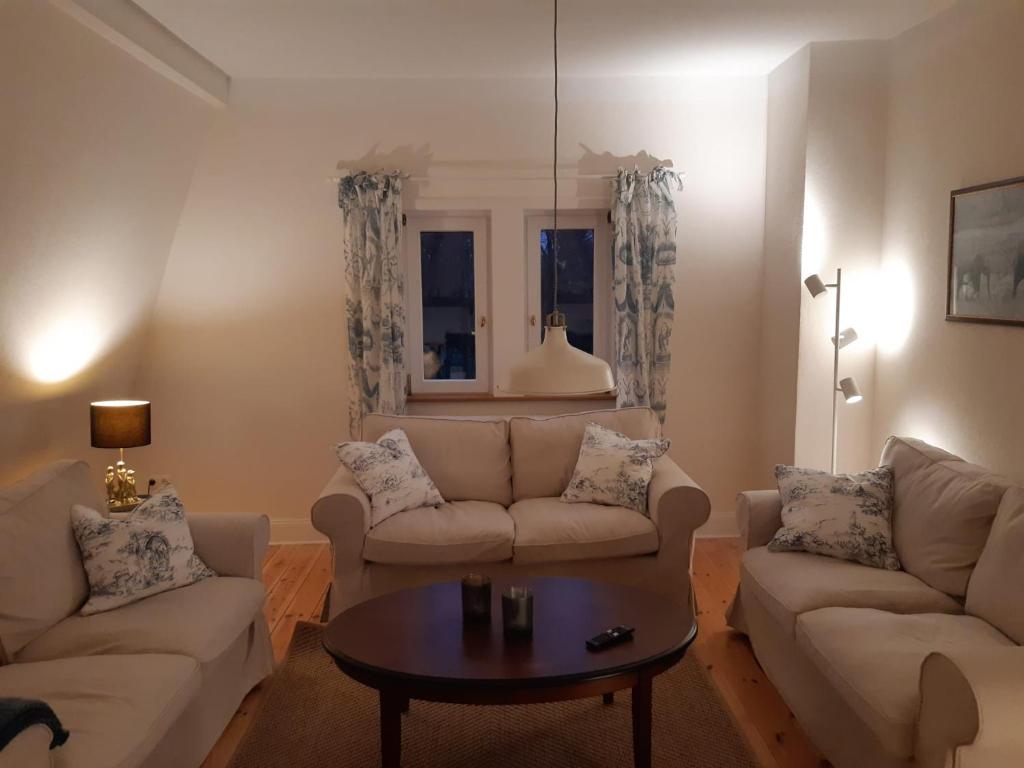 Posezení v ubytování Schellnhof Forsthaus am Waldrand