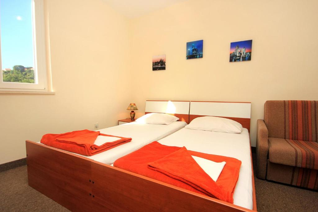 Fotografia z galérie ubytovania Rooms with a swimming pool Cavtat, Dubrovnik - 5222 v destinácii Cavtat
