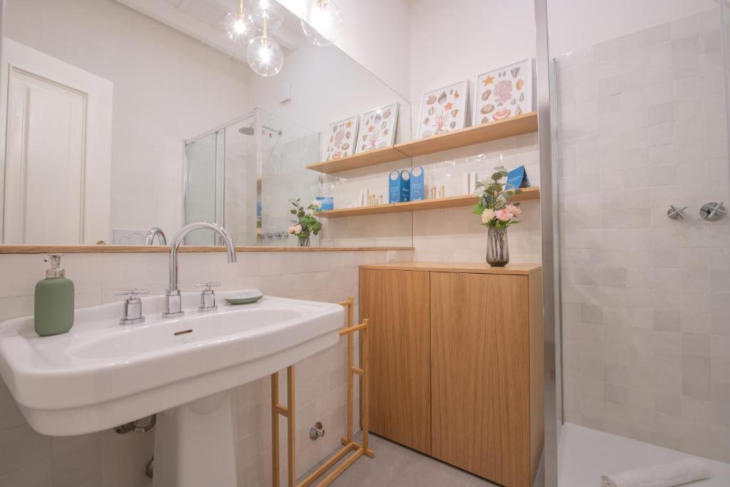 A bathroom at Sweett - Moscova II